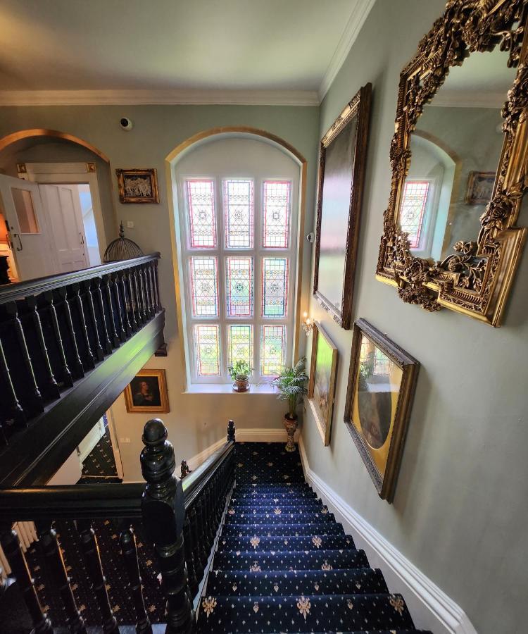 The Gothic Mansion Hotel Bristol Exterior photo